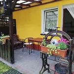 Krysztal Стегна