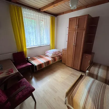 Krysztal בית אירוח *